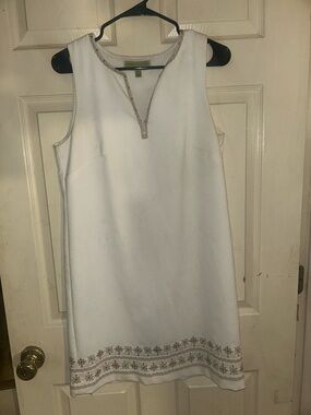 Sigrid Olsen White Sleeveless Embroidered Midi dress fully lined size 6